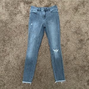 Universal Thread Size 2 Distressed Grey Jeans